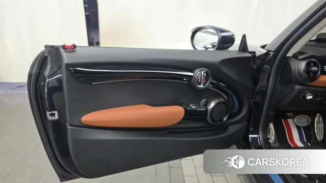 Mini Cooper S id 4671103 из Кореи 16