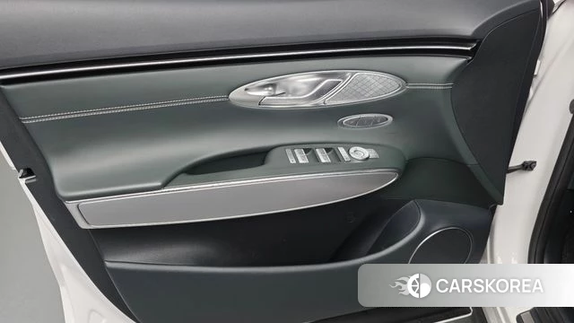 Genesis Electrified GV70 id 4624080 из Кореи 16