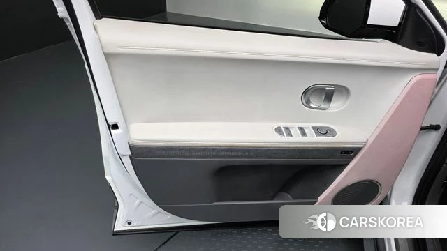 Hyundai Ionic 5 id 4619255 из Кореи 16