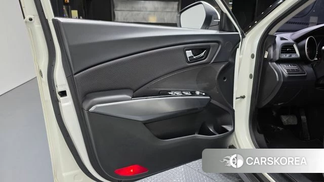 Ssangyong Tivoli Armor id 4491177 из Кореи 16