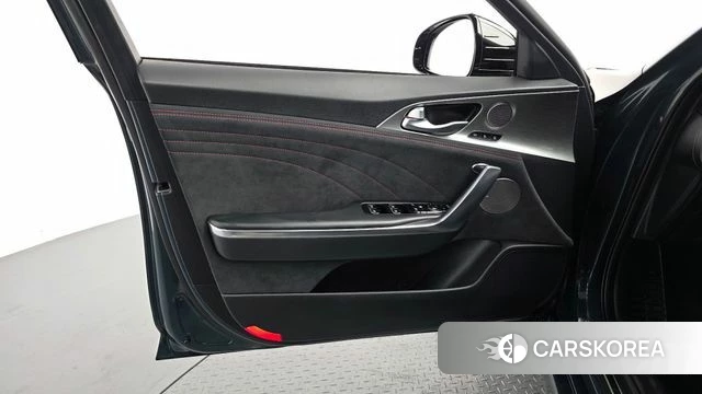 Kia Stinger Meister id 4316021 из Кореи 16