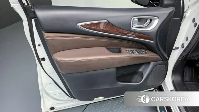 Infiniti QX60 id 4203412 из Кореи 16