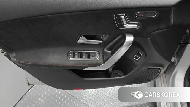 Mercedes-Benz A-Class W177 id 4646733 из Кореи 16