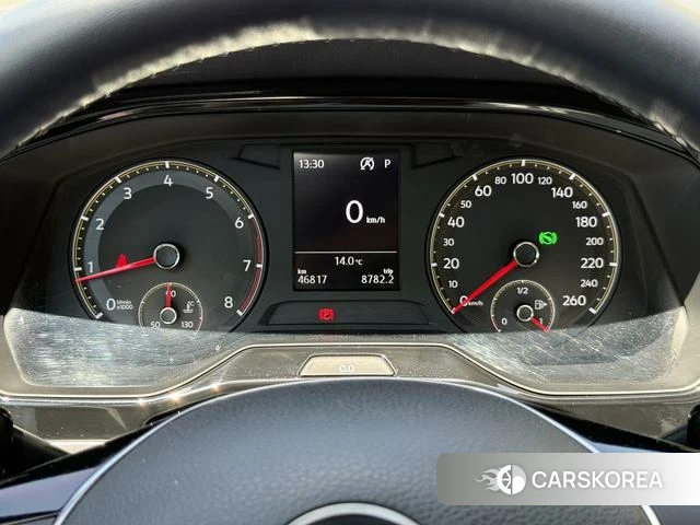 Volkswagen Bora id 4271533 из Китая 16