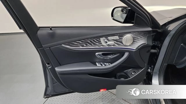 Mercedes-Benz E-Class W213 id 4623907 из Кореи 16