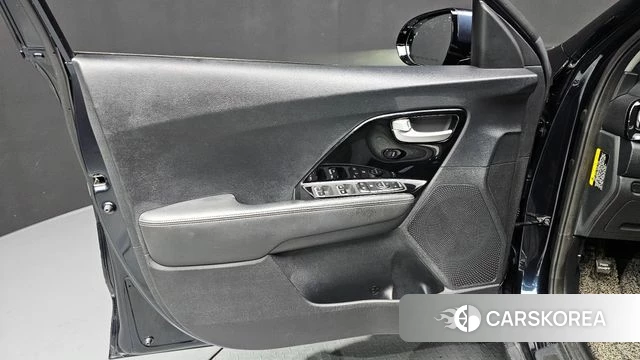 Kia The New Niro id 4403210 из Кореи 16
