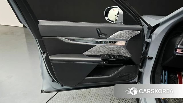 BMW i7 (G70) id 4905027 из Кореи 16