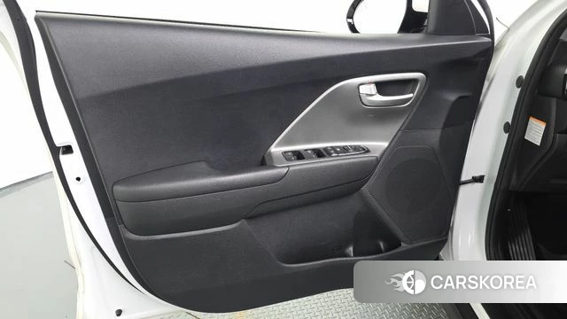 Kia Niro Plus id 4444032 из Кореи 16
