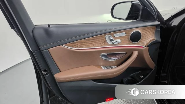Mercedes-Benz E-Class W213 id 4682142 из Кореи 16