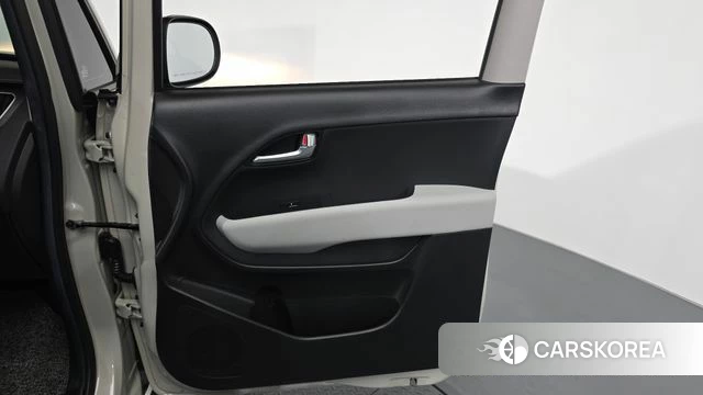 Kia The New Kia Ray id 4656171 из Кореи 16