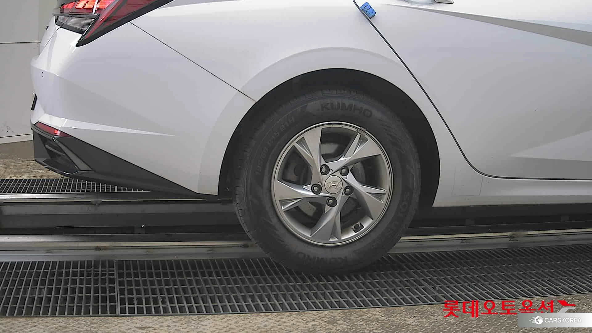 Hyundai Avante id 3875690 из Кореи 16