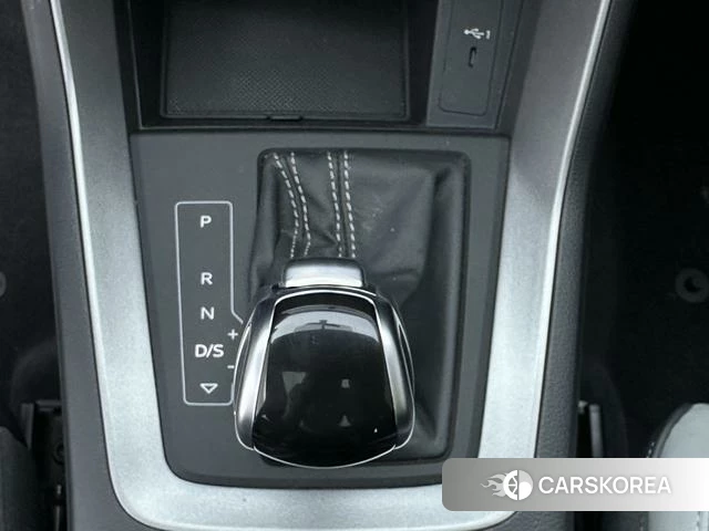 Audi Q3 id 4368131 из Китая 16