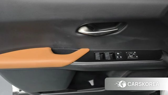 Lexus UX250h id 4458507 из Кореи 16