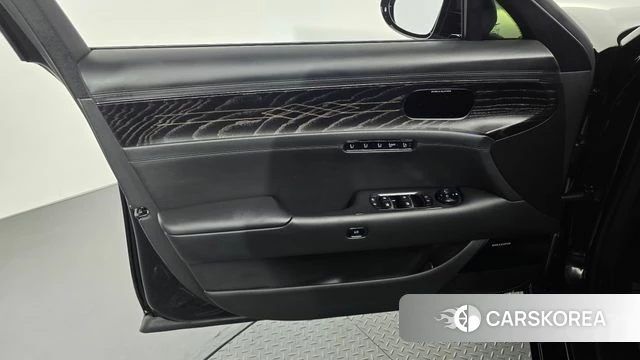Genesis G90 (RS4) id 4681529 из Кореи 16