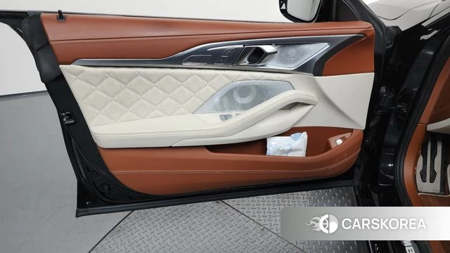 BMW M8 (G15) id 4395988 из Кореи 16