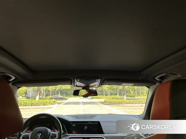 BMW X5 M id 4320742 из Китая 16