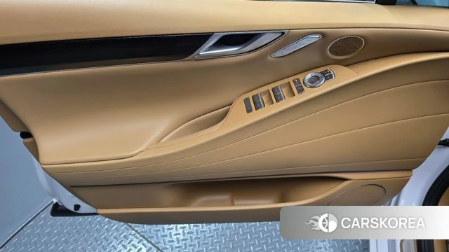 Genesis G80 (RG3) id 4706385 из Кореи 16