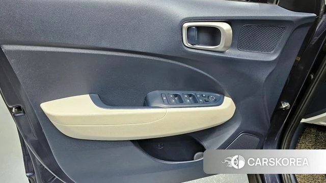 Hyundai Venue id 4304435 из Кореи 16