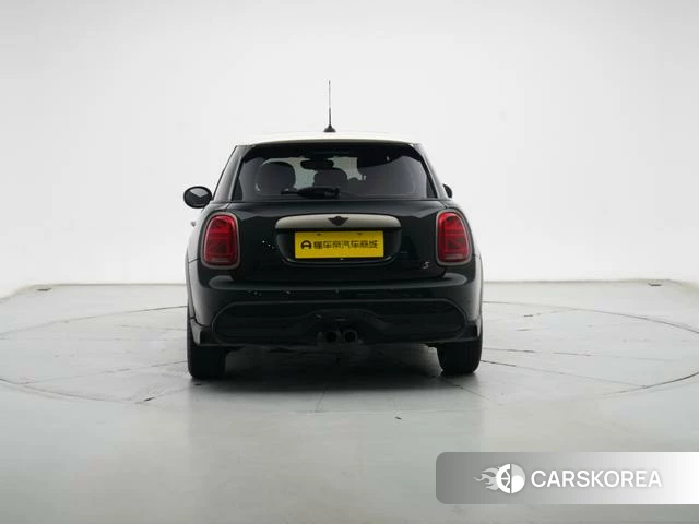 MINI Unknown id 3908814 из Китая 16