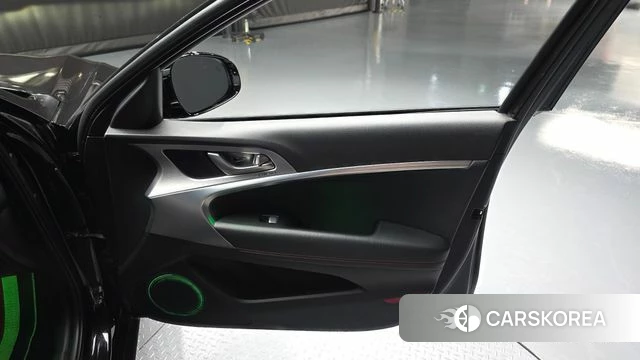 Genesis G70 id 4490776 из Кореи 16