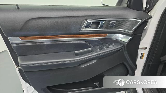 Ford Explorer id 4536709 из Кореи 16