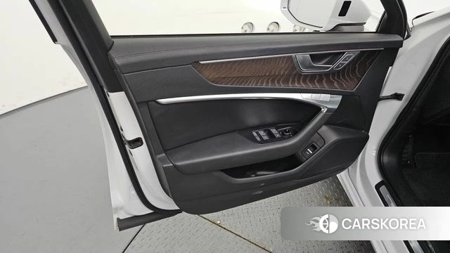 Audi A6 (C8) id 4496413 из Кореи 16