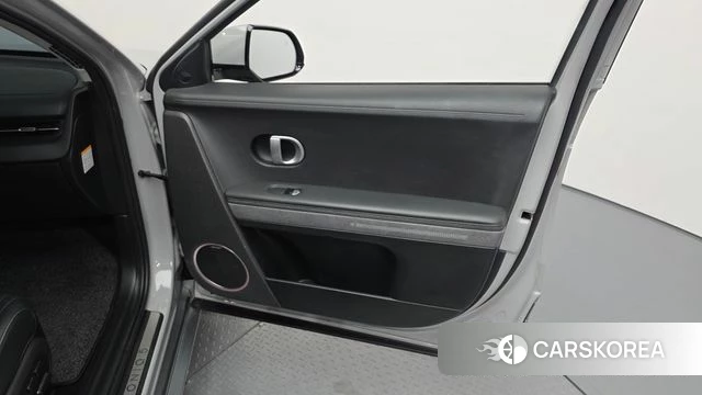 Hyundai Ionic 5 id 4894100 из Кореи 16