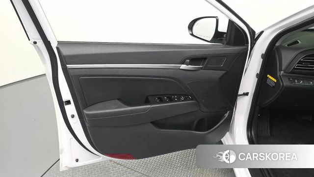Hyundai The New Avante AD id 4557651 из Кореи 16