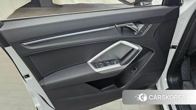 Audi Q3 (F3) id 4307986 из Кореи 16