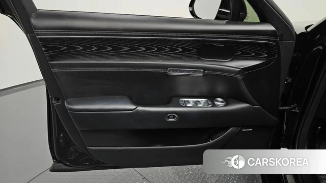 Genesis G90 (RS4) id 4618495 из Кореи 16