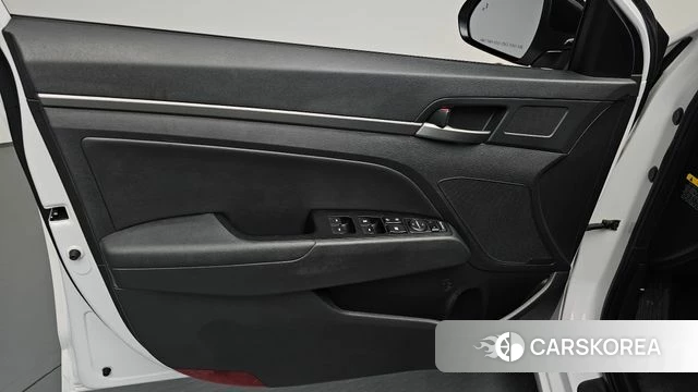 Hyundai Avante AD id 4918910 из Кореи 16