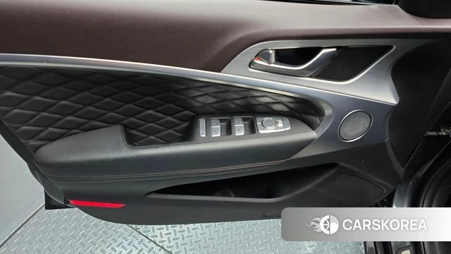 Genesis G70 id 4557833 из Кореи 16
