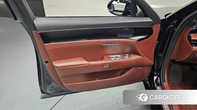 Genesis G90 (RS4) id 4641185 из Кореи 16