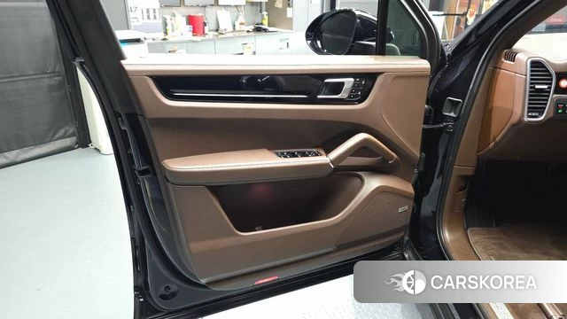 Porsche Cayenne (PO536) id 4501668 из Кореи 16