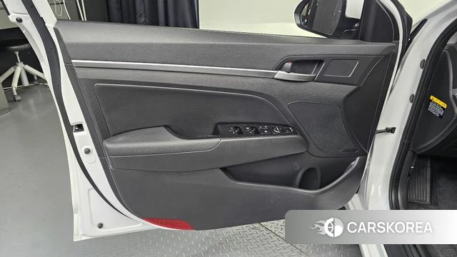 Hyundai The New Avante AD id 4331529 из Кореи 16