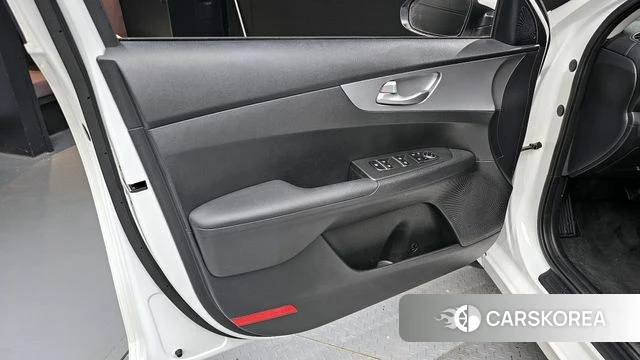 Kia The New K3 2nd generation id 4202073 из Кореи 16