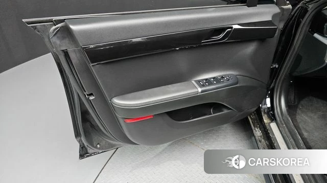 Hyundai Grandeur (GN7) id 4469407 из Кореи 16