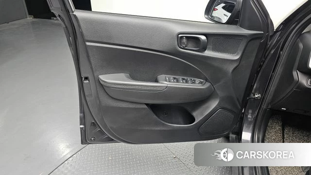 Hyundai Venue id 4541902 из Кореи 16