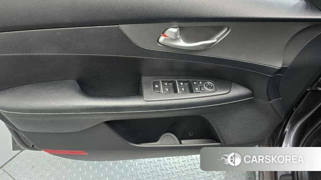 Kia Come New K3 id 4477504 из Кореи 16
