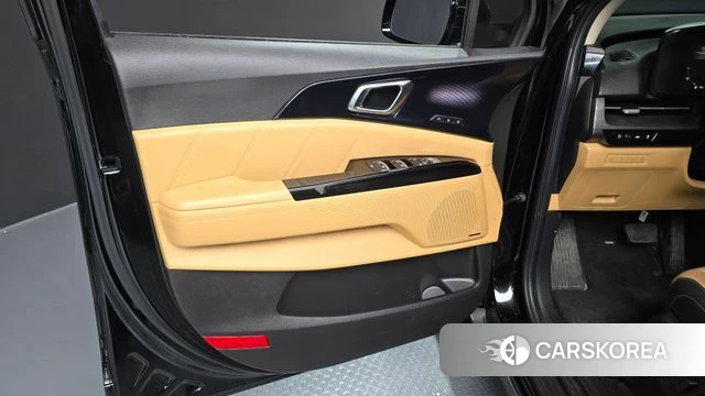 Kia Carnival 4th generation id 4250381 из Кореи 16