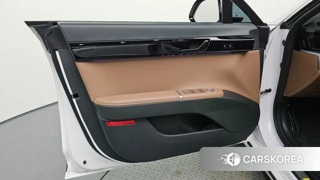 Hyundai Grandeur Hybrid (GN7) id 4681495 из Кореи 16