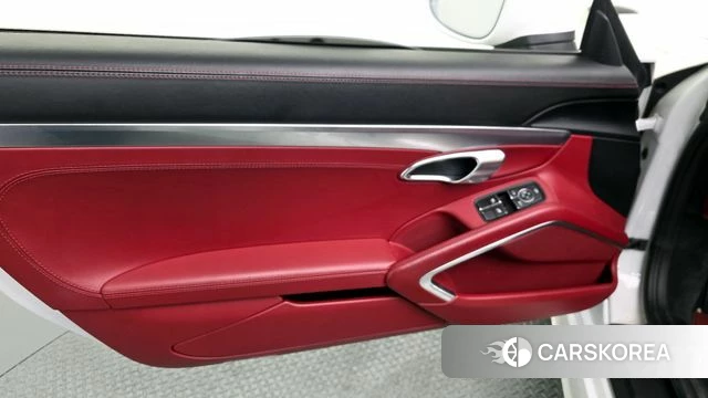 Porsche 718 Boxster id 4294272 из Кореи 16