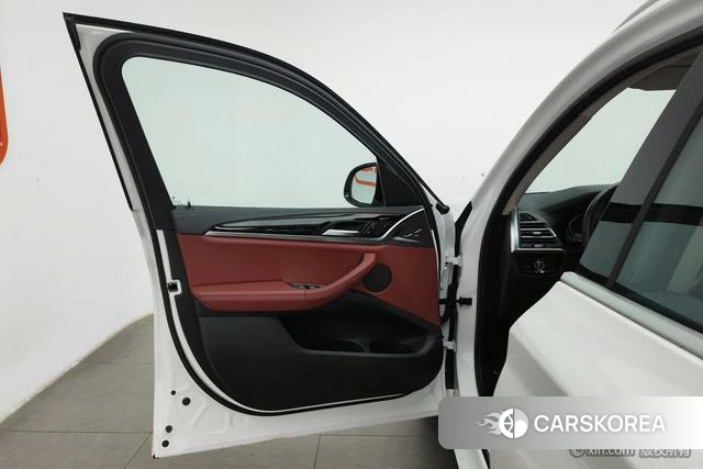 BMW X3 id 4307245 из Китая 16