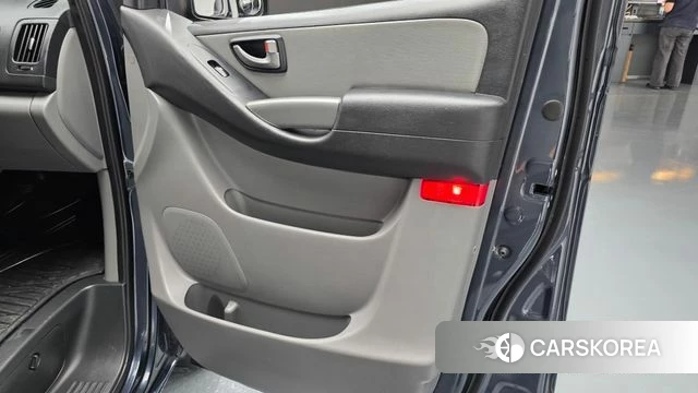 Hyundai The New Grand Starex id 4496830 из Кореи 16