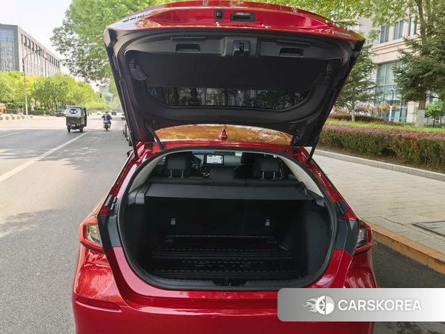 Honda Civic id 4258732 из Китая 16