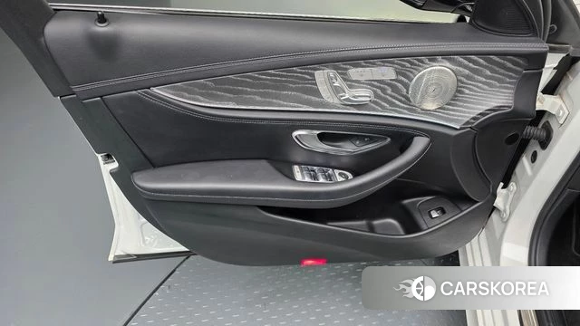 Mercedes-Benz E-Class W213 id 4646349 из Кореи 16