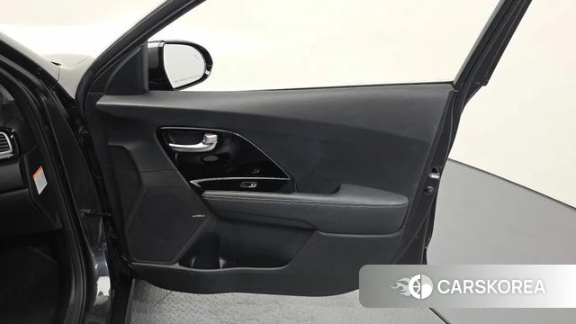 Kia Niro EV id 4551886 из Кореи 16