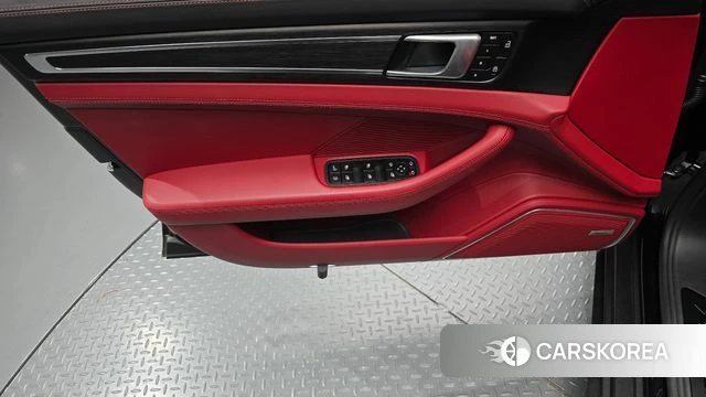 Porsche Panamera (971) id 4854841 из Кореи 16