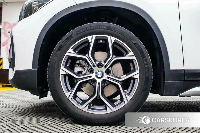 BMW X1 id 4271902 из Китая 16