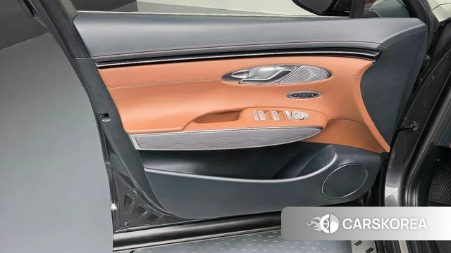 Genesis GV70 id 4593987 из Кореи 16